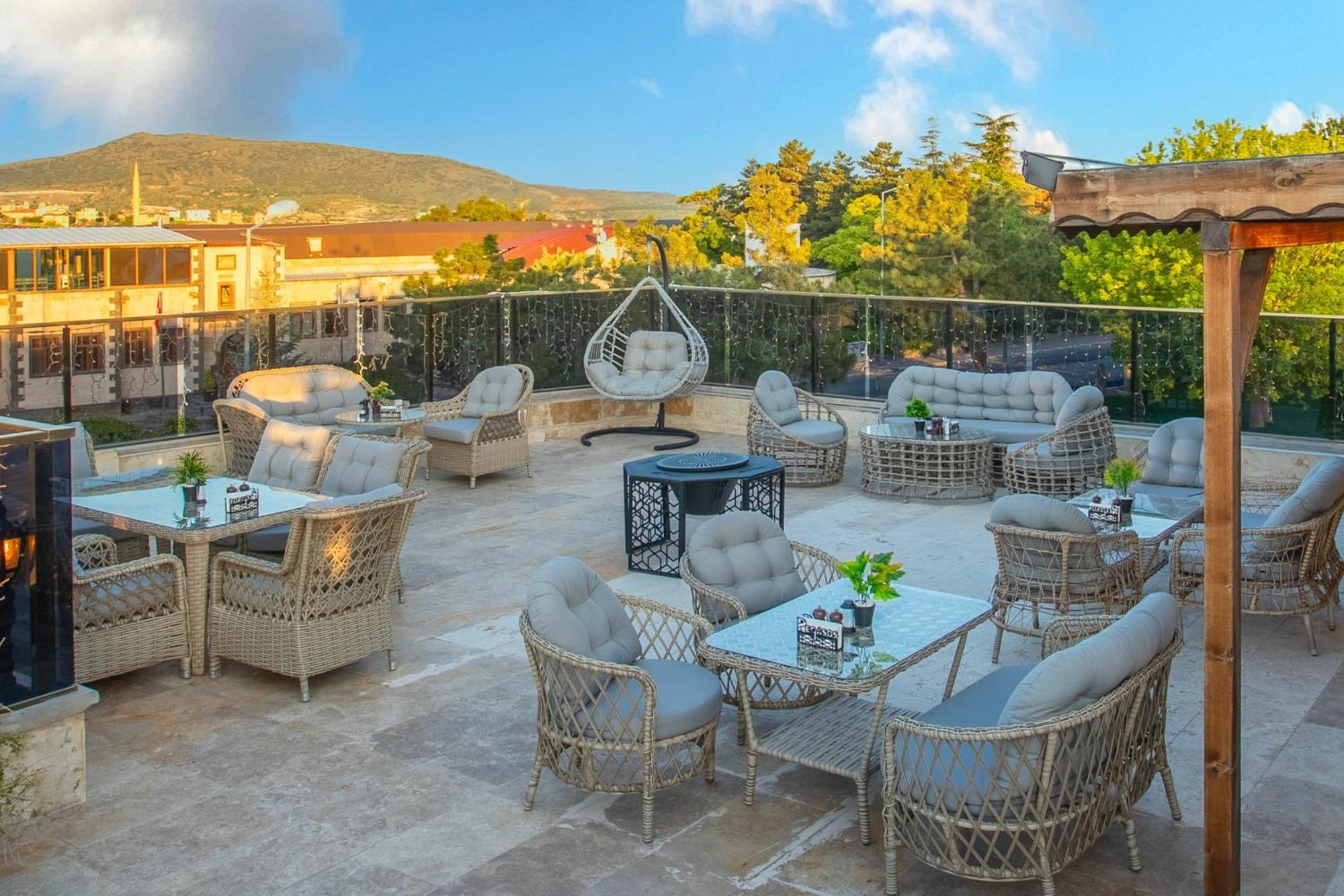 Cappadocia Pegasos Cave Suite Hotel 우치사르 외부 사진